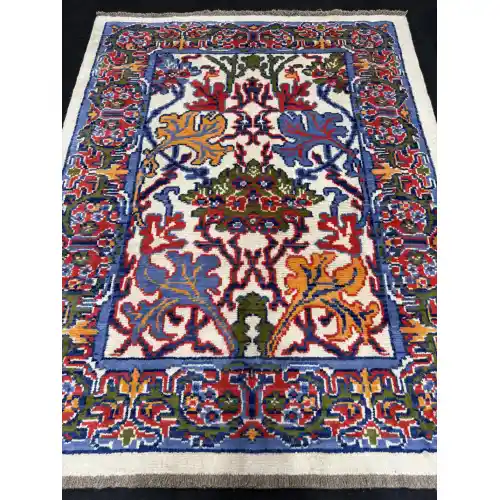 فرش شیراز طرح برگ